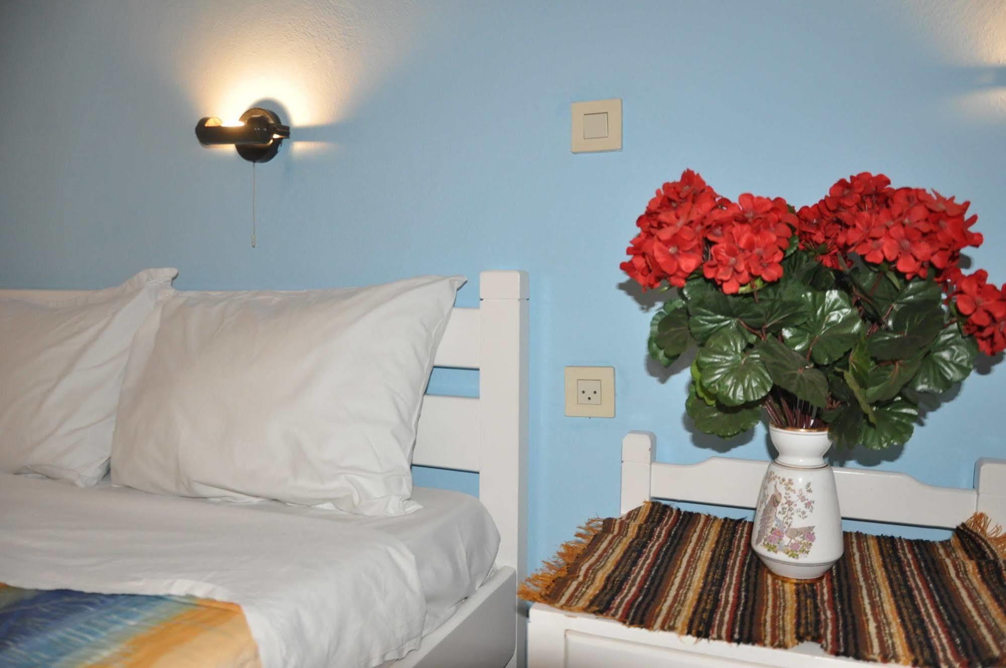 Alexandra Rooms Malia Eksteriør billede